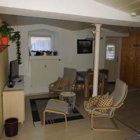 Ferienwohnung In Kirchscheidungen Mit Grill, Garten Und Terrasse Apartment