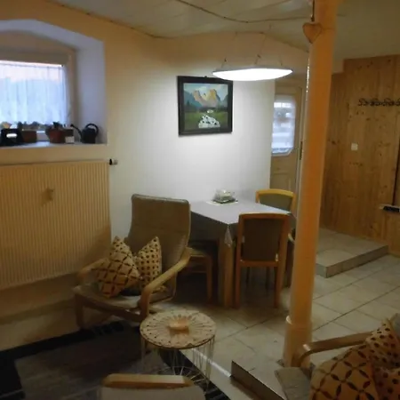 Ferienwohnung In Kirchscheidungen Mit Grill, Garten Und Terrasse Laucha (Saxony-Anhalt)
